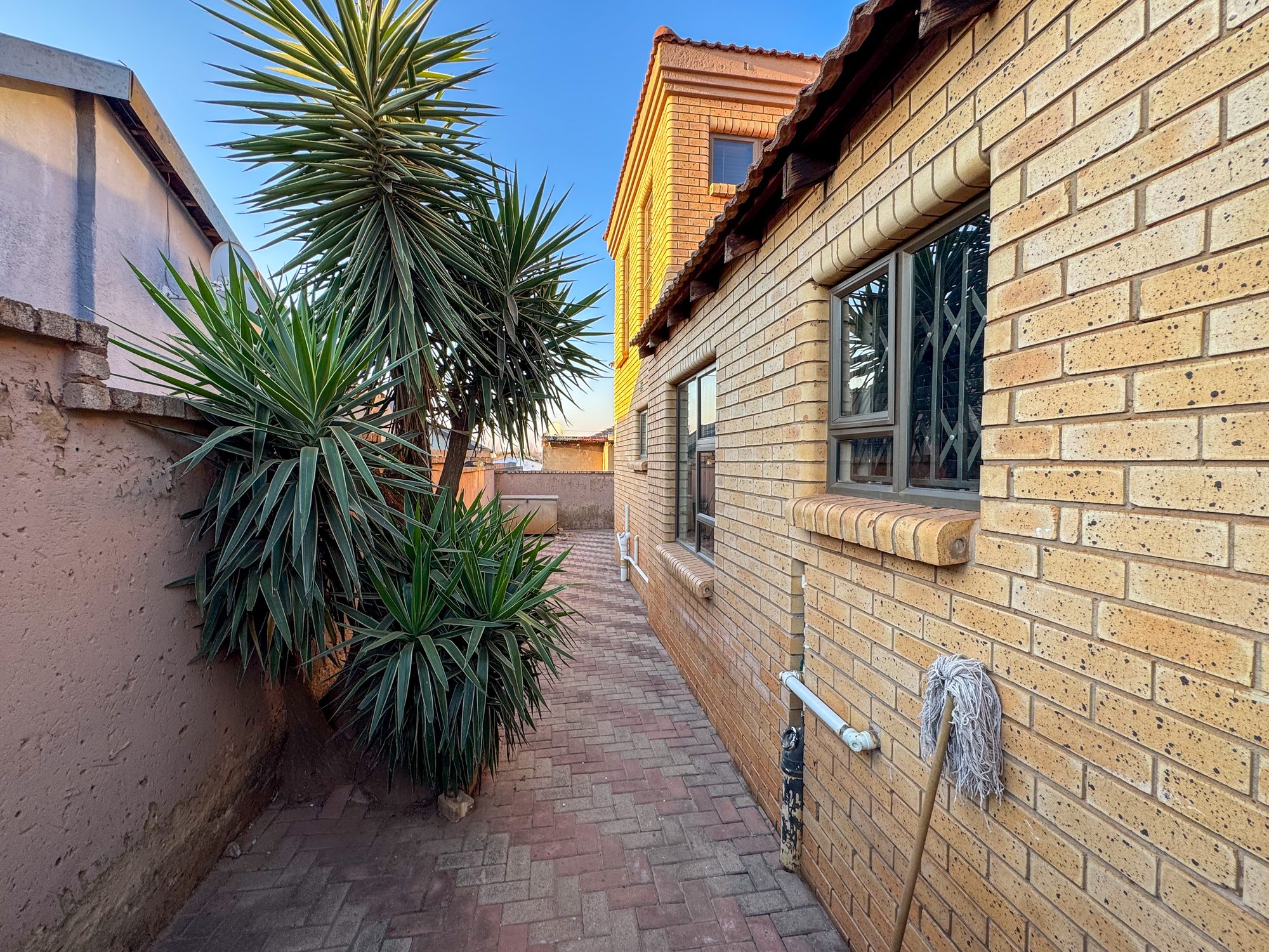 Spacious 4-Bedroom Family Home with Balconies, Study & Double Garage in Protea Glen Ext 11 — image 16