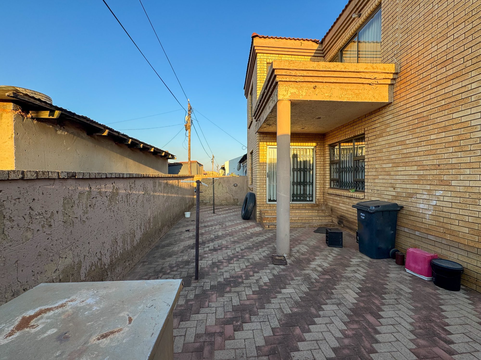 Spacious 4-Bedroom Family Home with Balconies, Study & Double Garage in Protea Glen Ext 11 — image 17