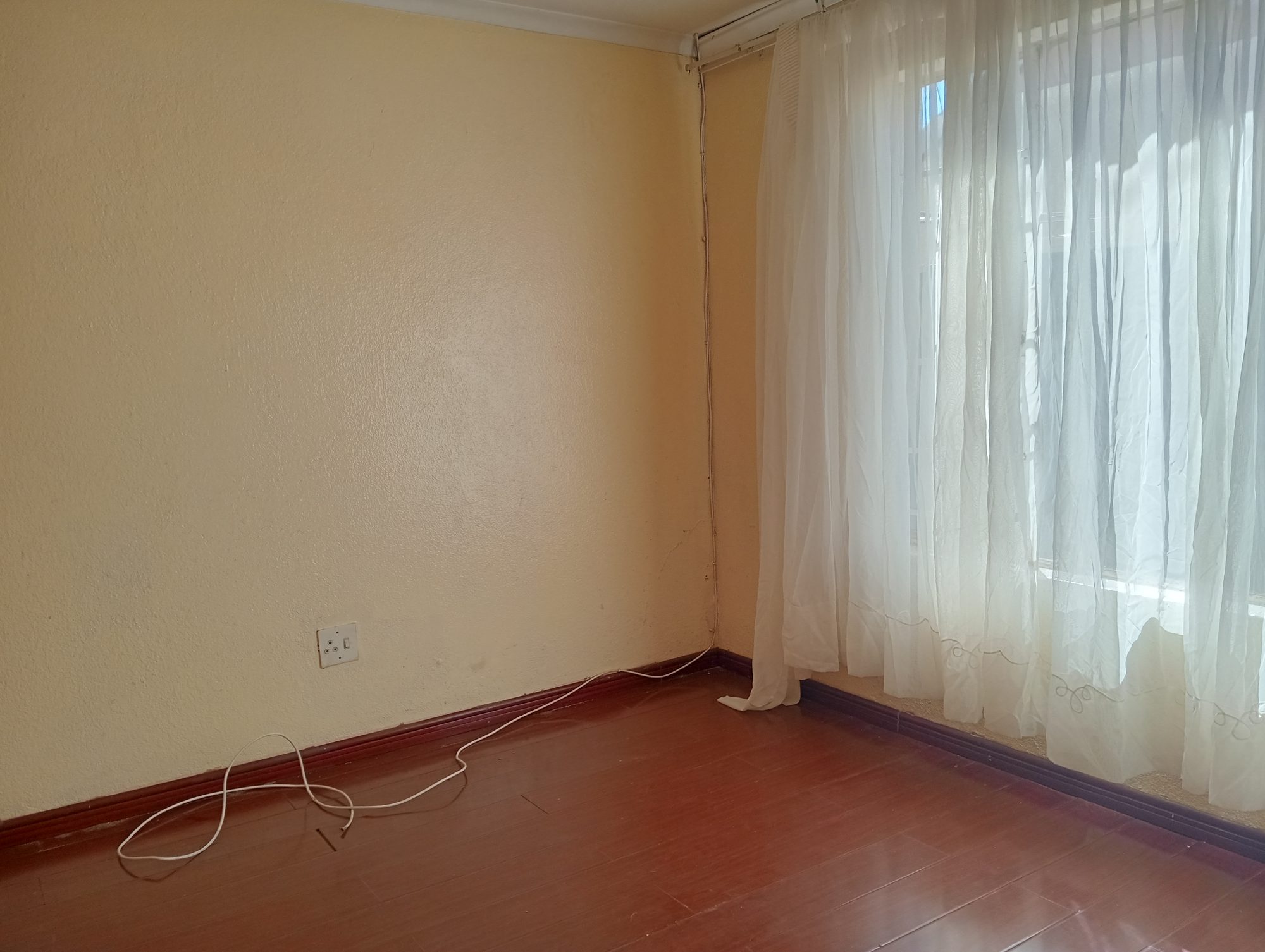3 Bedroom Family Home for Sale in a Prime Location in HillsView, Kagiso — image 7