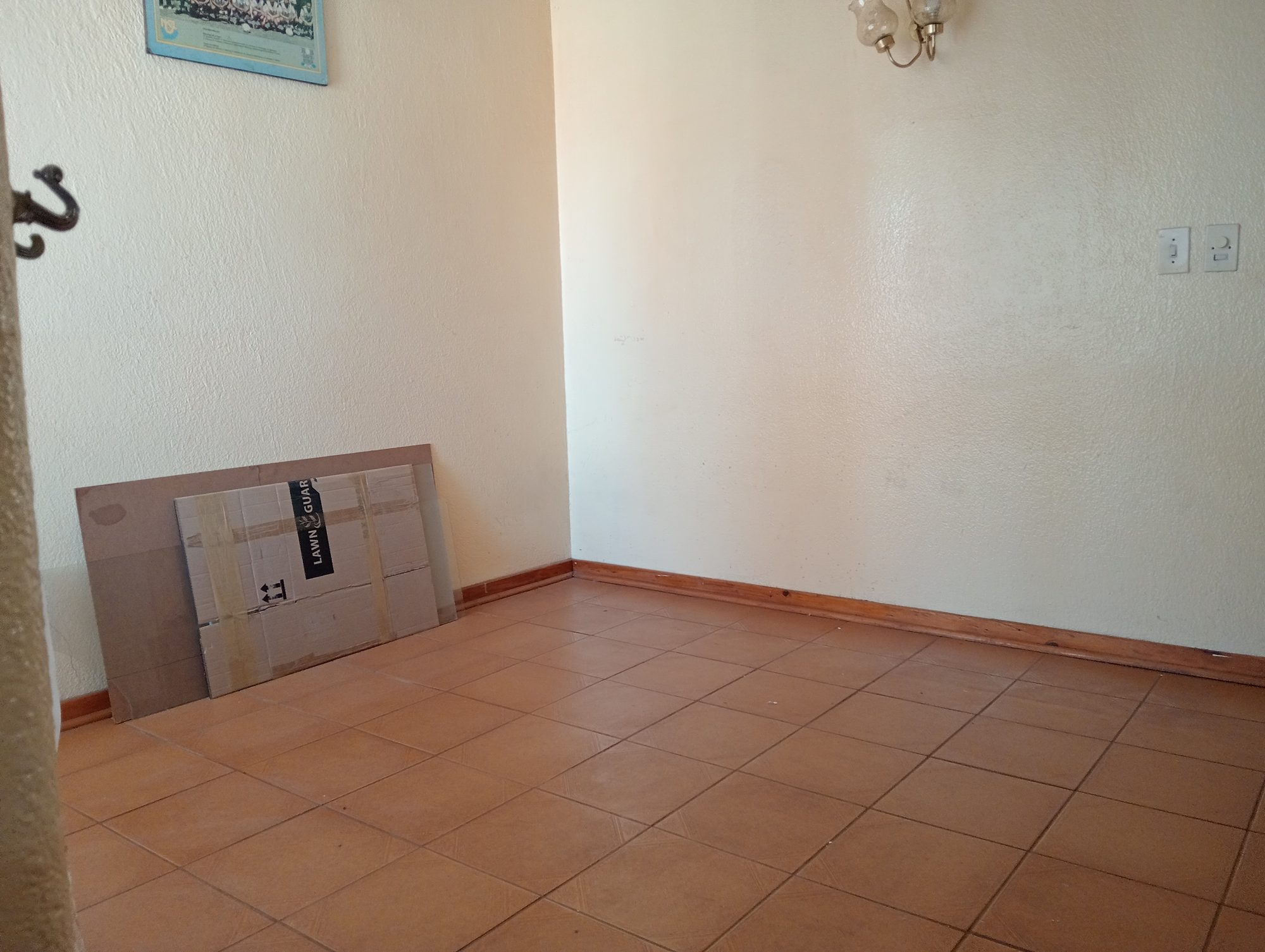 3 Bedroom Family Home for Sale in a Prime Location in HillsView, Kagiso — image 16