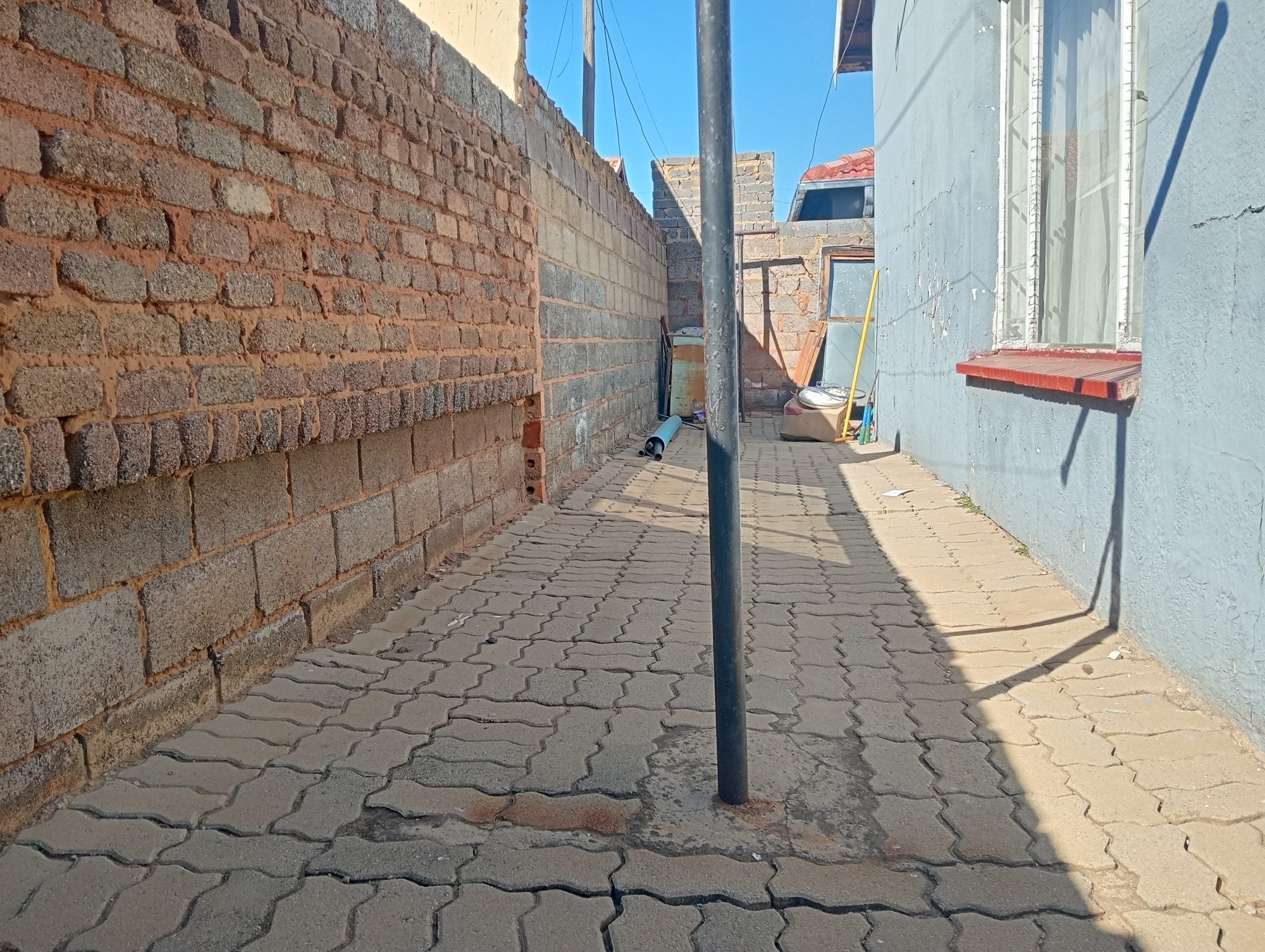 3 Bedroom Family Home for Sale in a Prime Location in HillsView, Kagiso — image 22