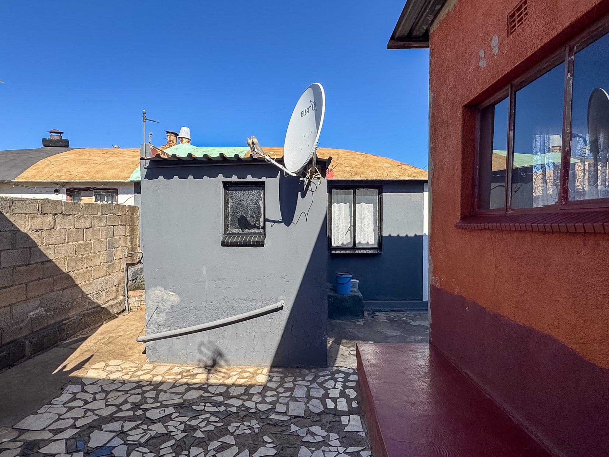 Investment Opportunity with 3 Outside Rooms for Sale in Jabavu (White City), Soweto — image 16