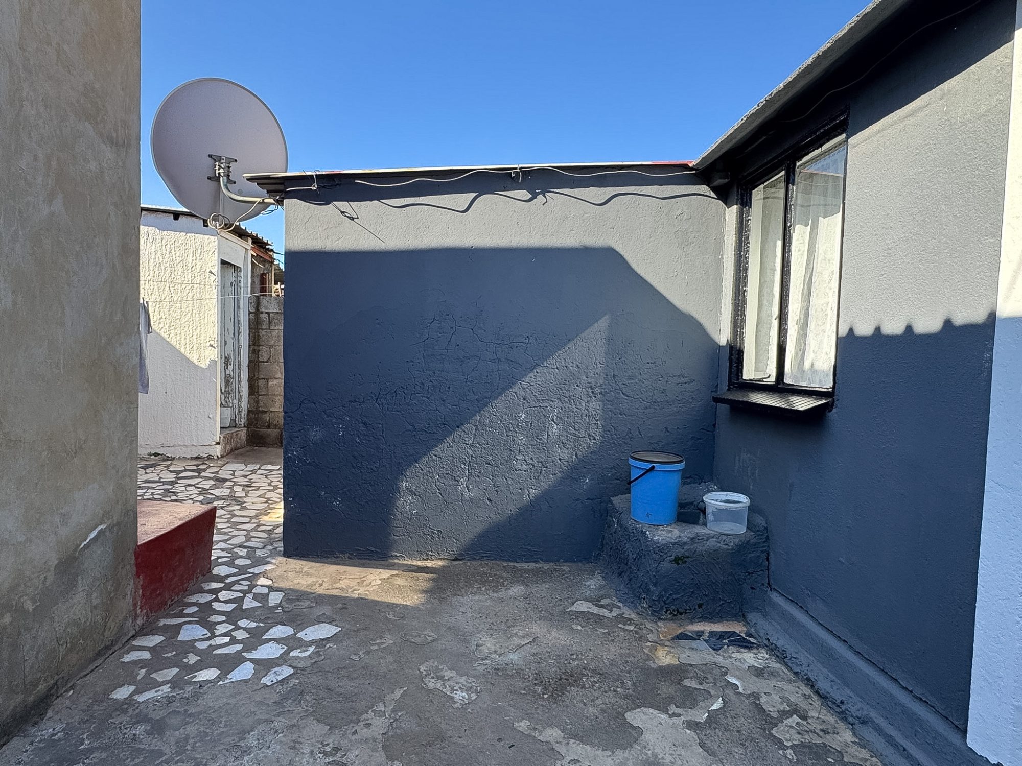 Investment Opportunity with 3 Outside Rooms for Sale in Jabavu (White City), Soweto — image 18