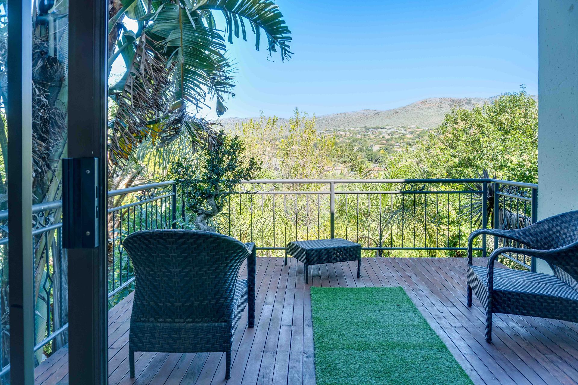 Greenbelt-Facing: The View Behind This Home Will Never Be Built Out | Solar-Powered, 600sqm | Under Roof On A 1,044sqm — image 17