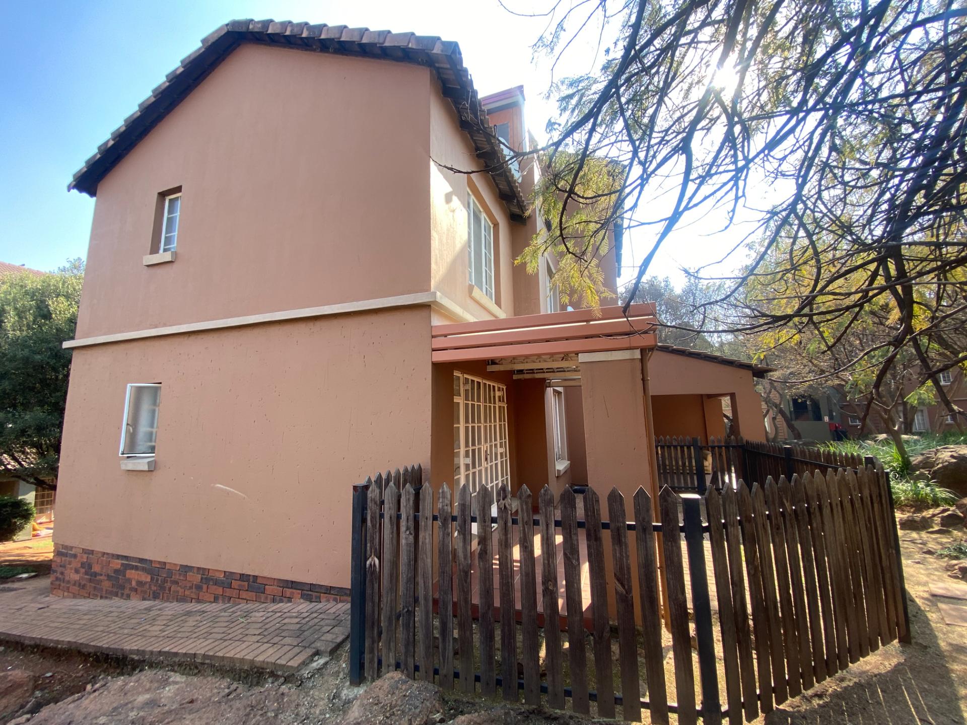 25 Castle View Estate — image 4