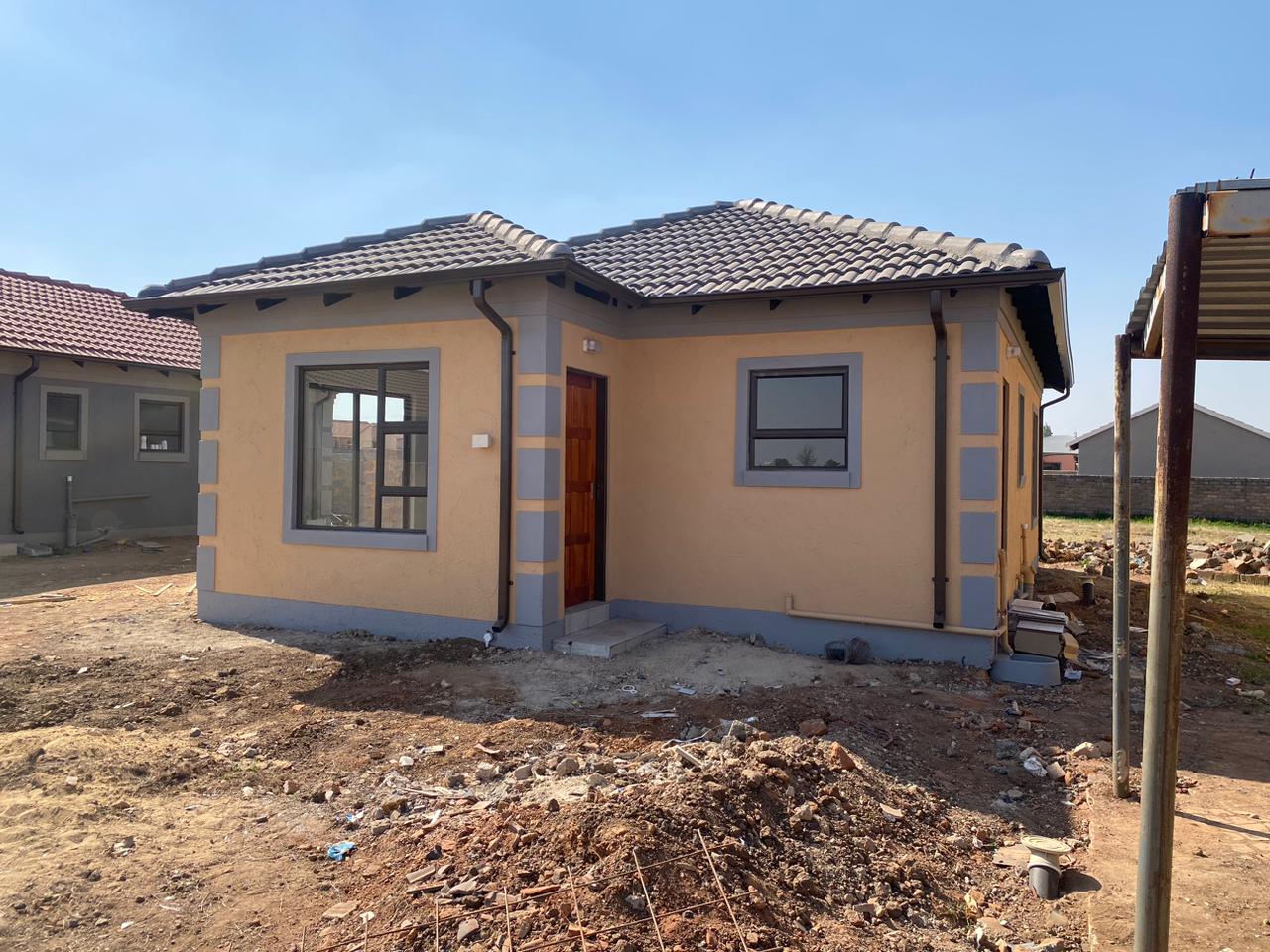 2 Bedroom House For Sale in Reigerpark, Boksburg