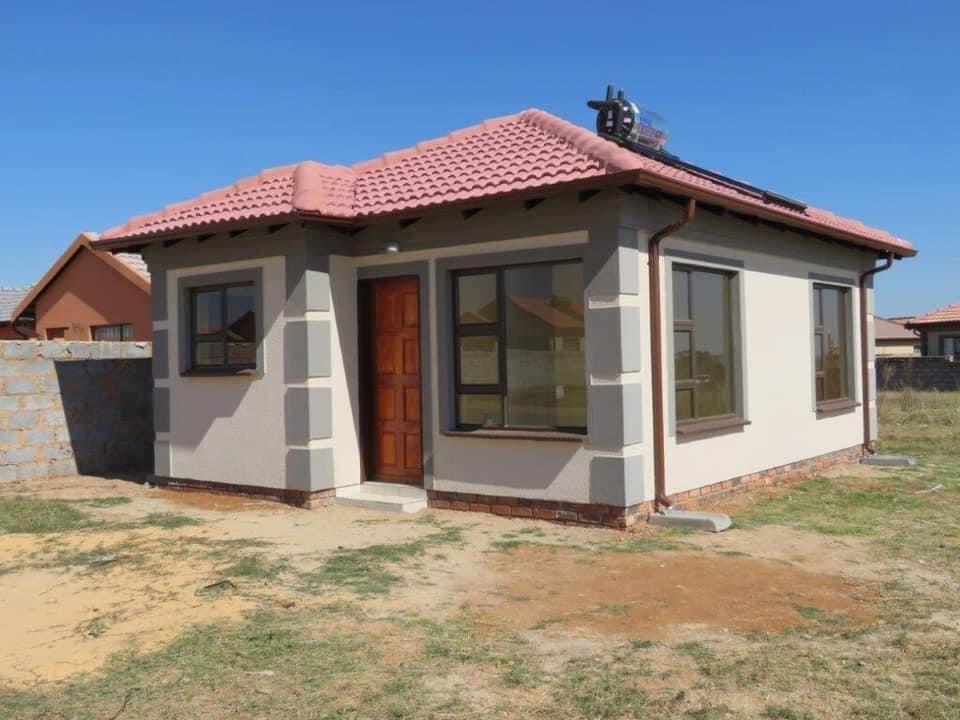 2 Bedroom House For Sale in Reigerpark, Boksburg — image 2