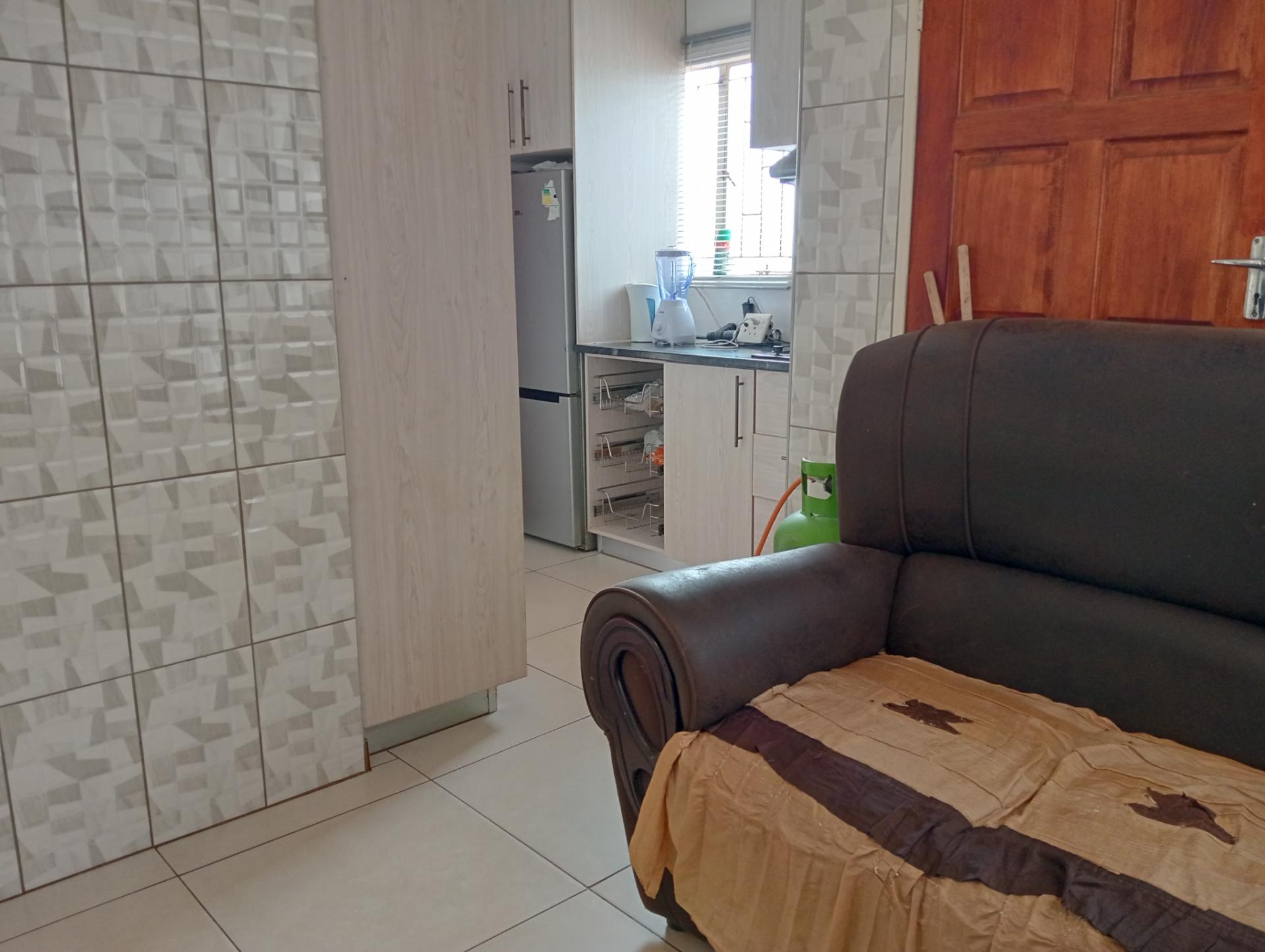 1 Kagiso — image 6