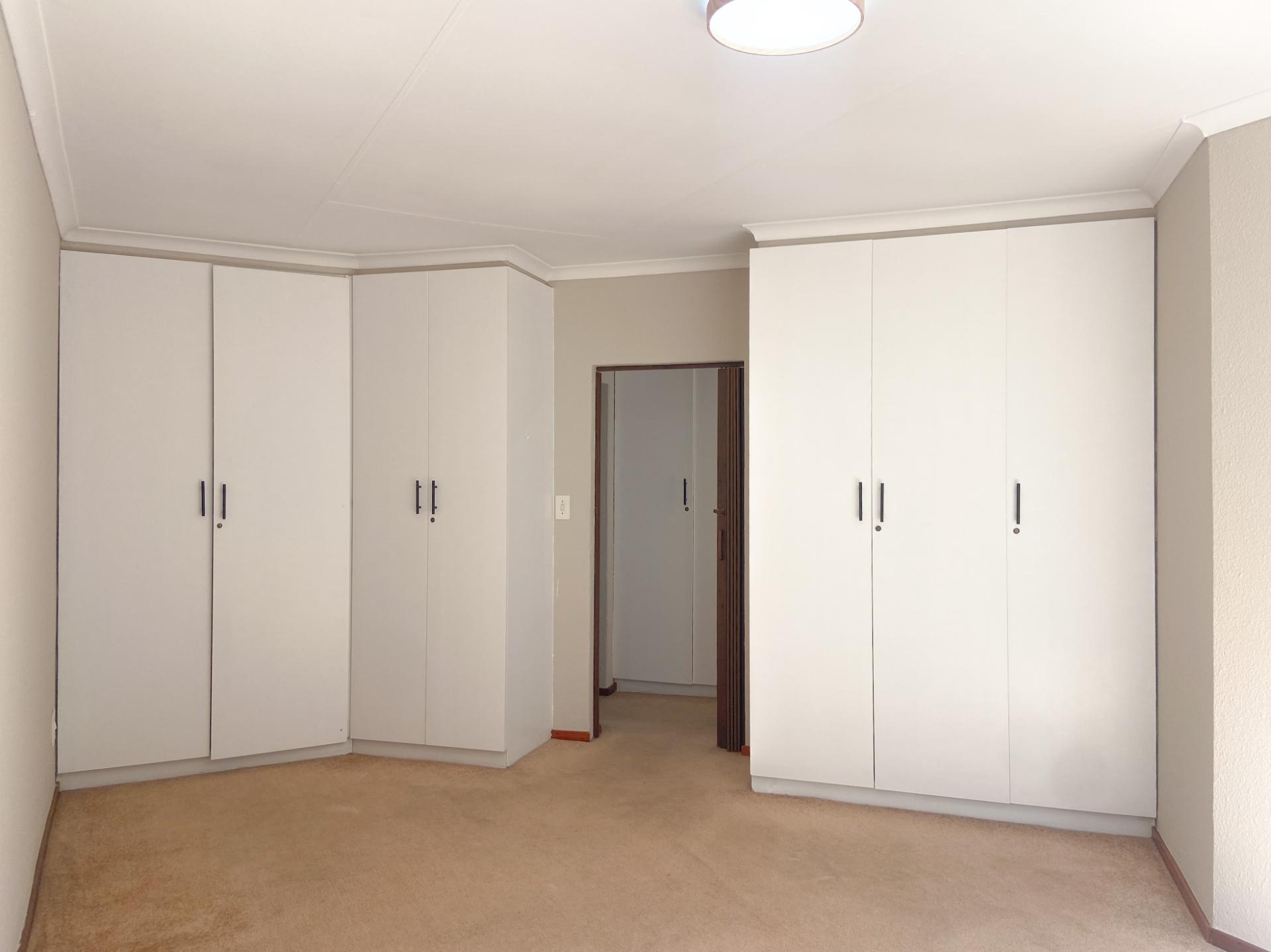 2 Helderkruin — image 12