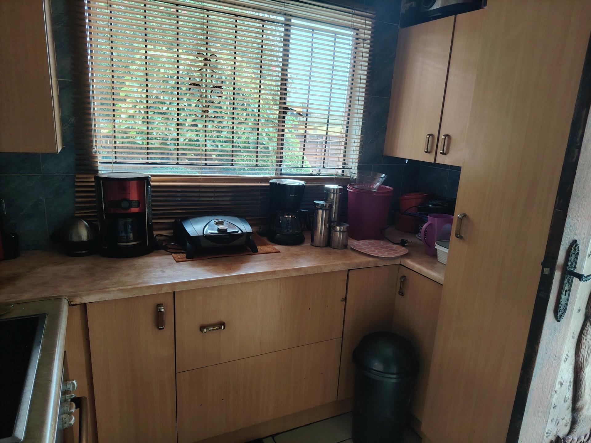 3 Bedroom House To Let in Kagiso, Kagiso — image 11