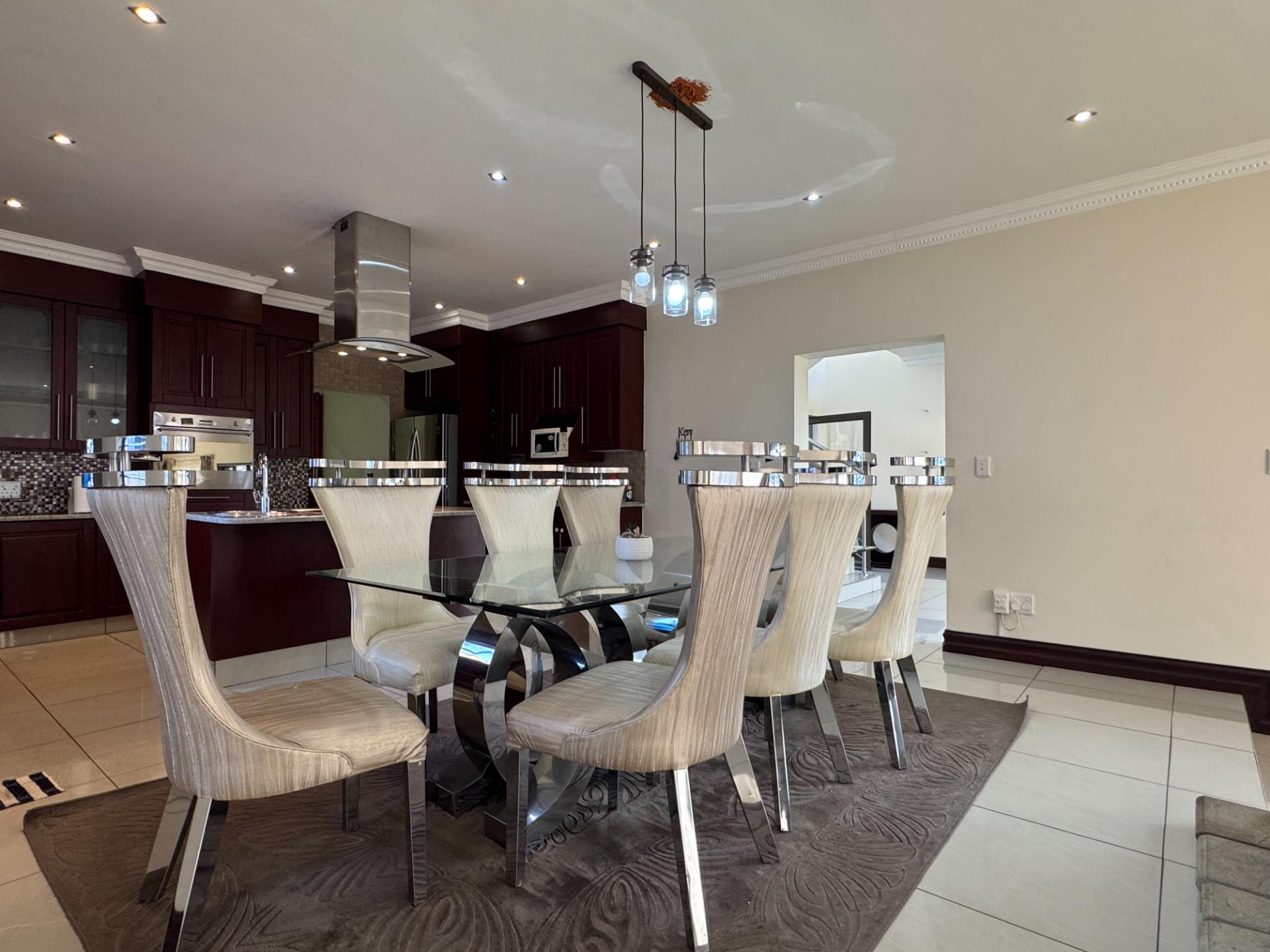 4 Bedroom House For Sale in Blue Valley Golf Estate, Centurion — image 30