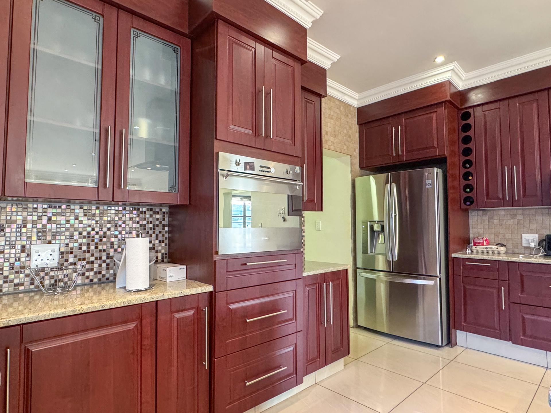 4 Bedroom House For Sale in Blue Valley Golf Estate, Centurion — image 36