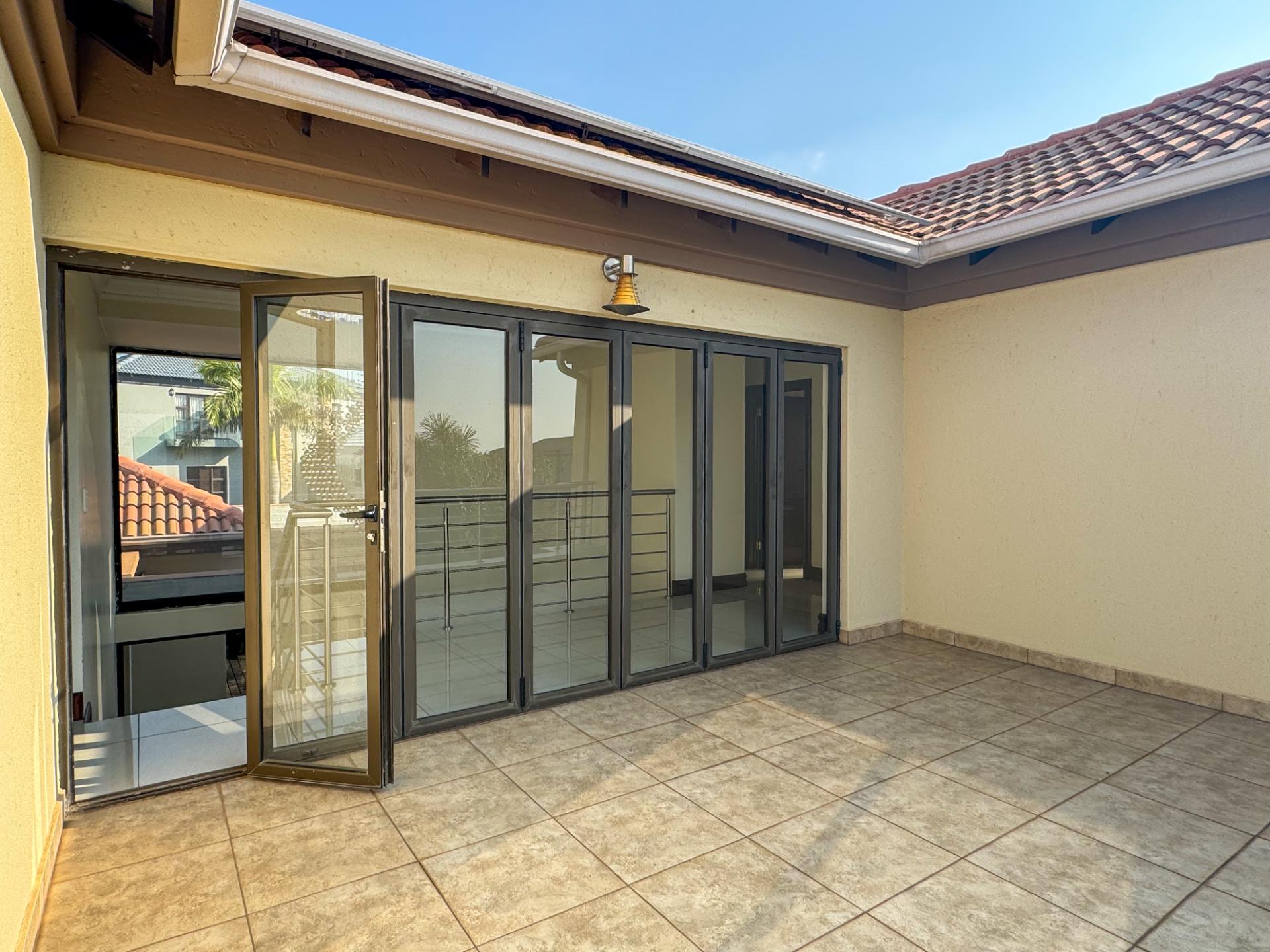 4 Bedroom House For Sale in Blue Valley Golf Estate, Centurion — image 64