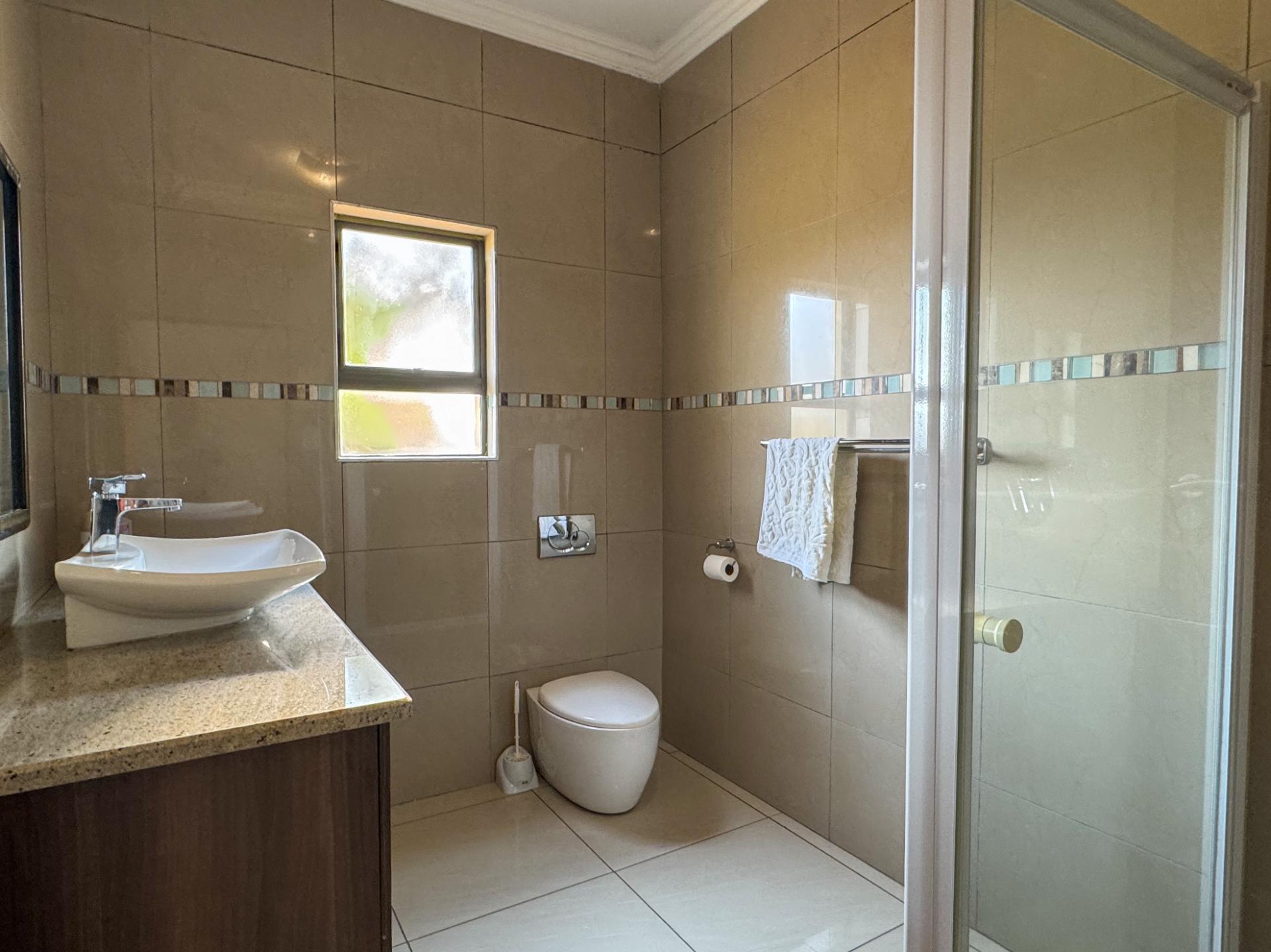 4 Bedroom House For Sale in Blue Valley Golf Estate, Centurion — image 67