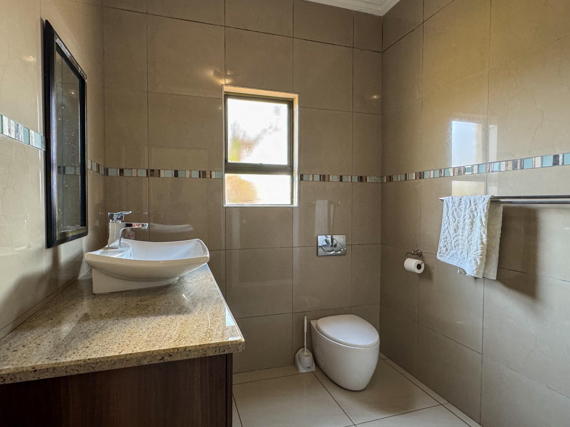 4 Bedroom House For Sale in Blue Valley Golf Estate, Centurion — image 68