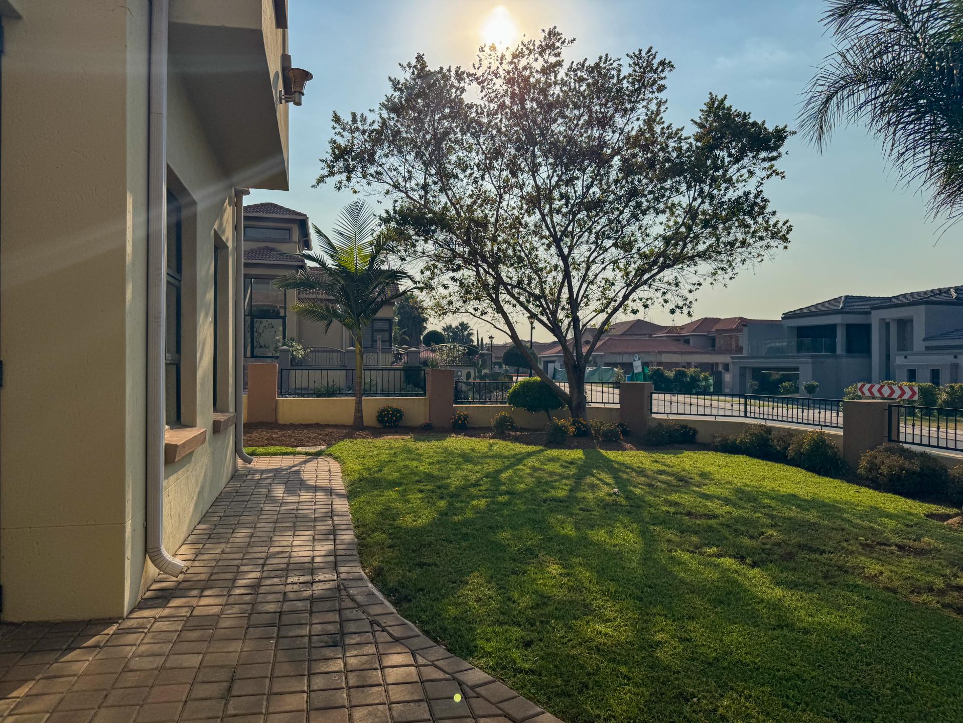 4 Bedroom House For Sale in Blue Valley Golf Estate, Centurion — image 75