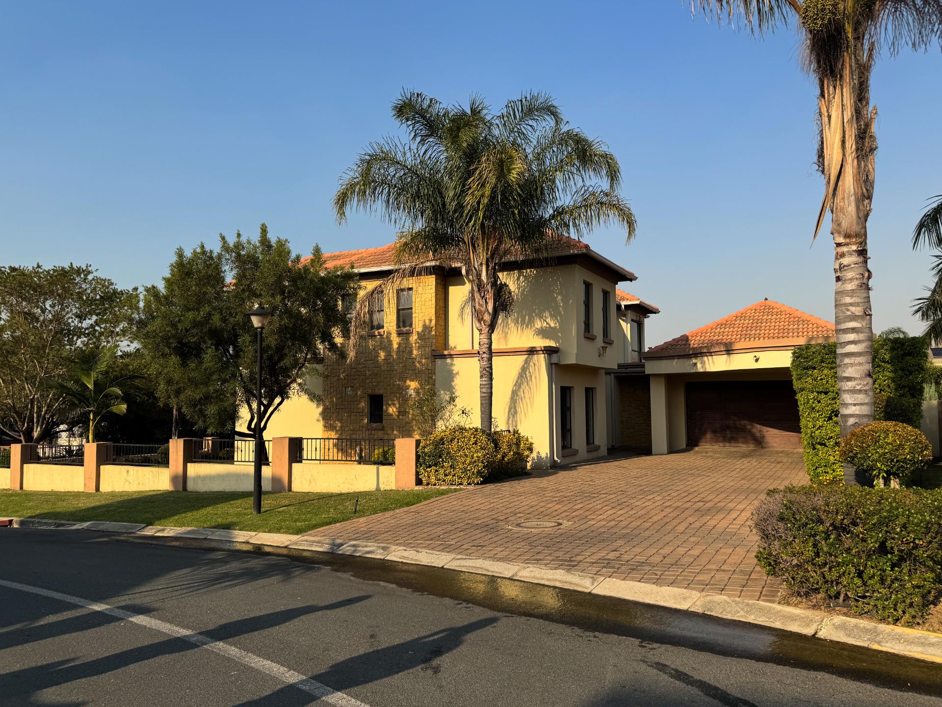 4 Bedroom House For Sale in Blue Valley Golf Estate, Centurion — image 80