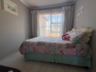  3-Bedroom Family Home with Spacious Yard For Sale in Westonaria — image 21