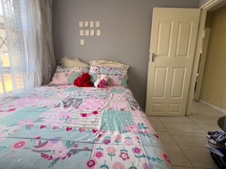  3-Bedroom Family Home with Spacious Yard For Sale in Westonaria — image 22
