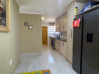  3-Bedroom Family Home with Spacious Yard For Sale in Westonaria — image 6