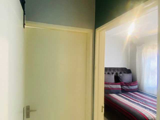 2 Bedroom Apartment / Flat For Sale in Jabulani, Soweto — image 8