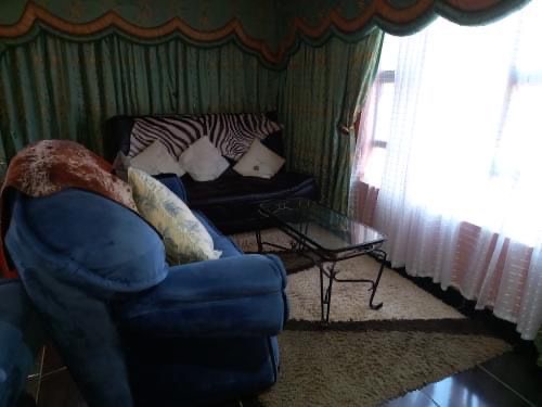 4 Bedroom House For Sale in Aliwal North, Aliwal North — image 6