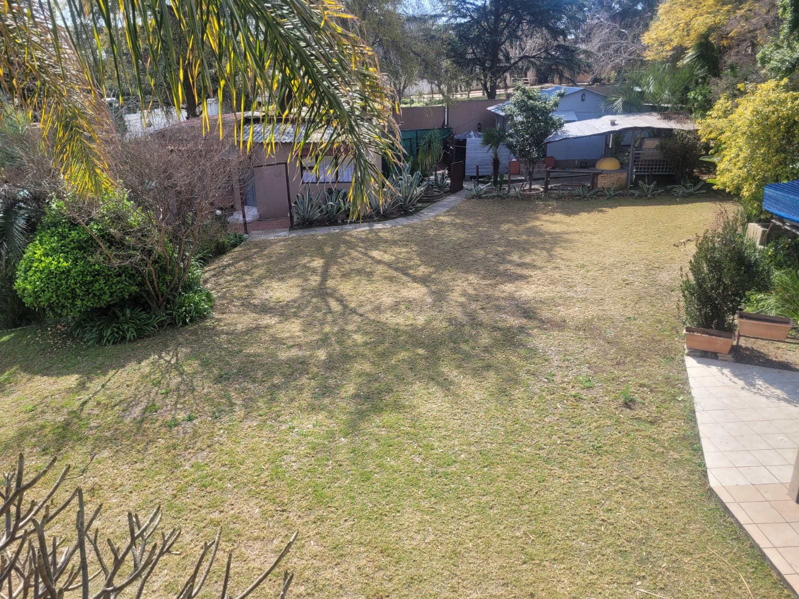 Spacious Family Home with 700m² Roofed Living on 141m² Erf — image 12