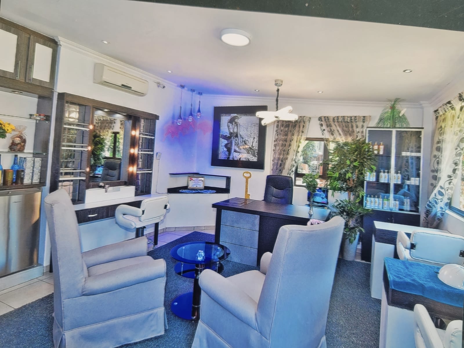 Spacious Family Home with 700m² Roofed Living on 141m² Erf — image 2