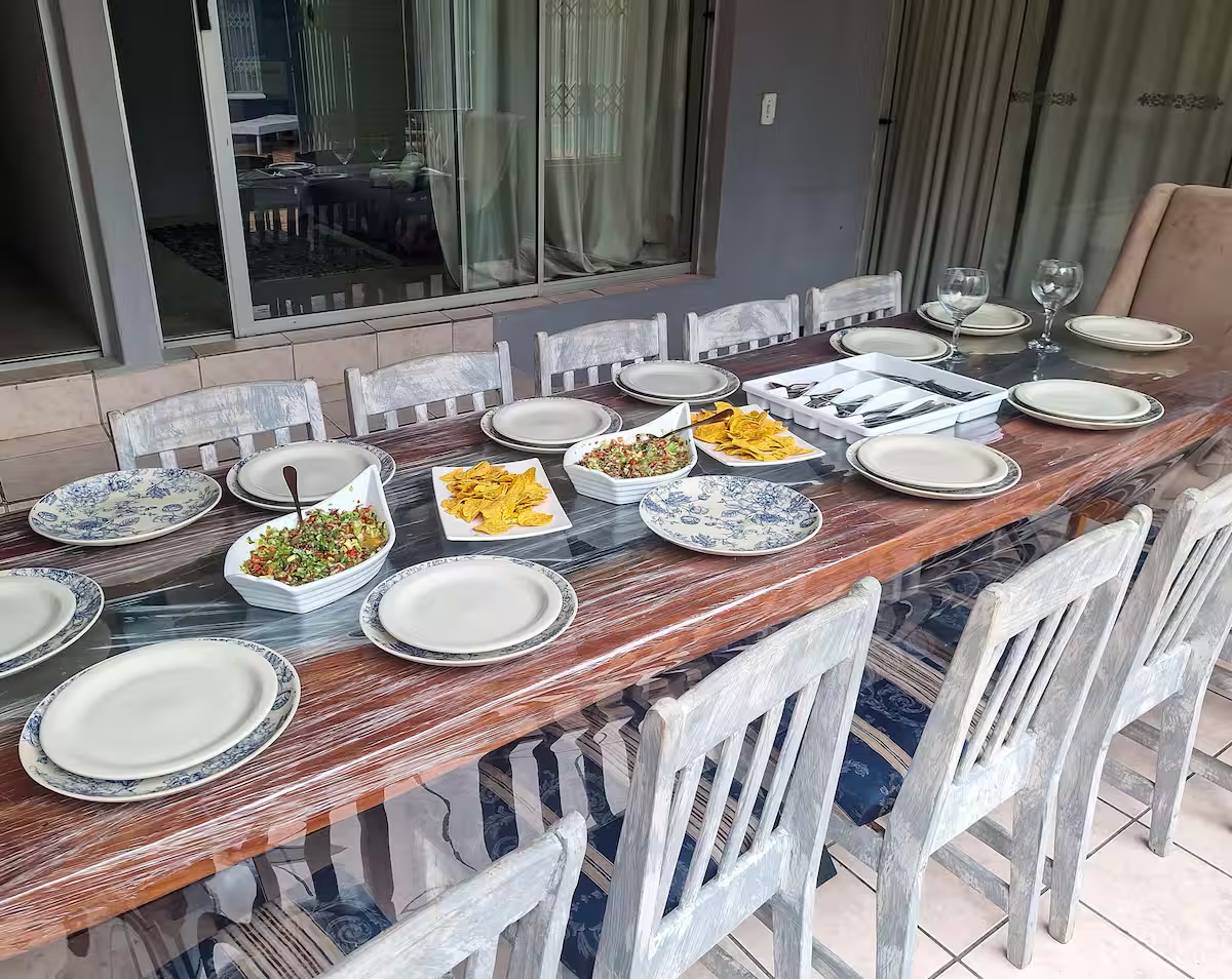 7 Bedroom House For Sale in Gallo Manor, Sandton — image 26