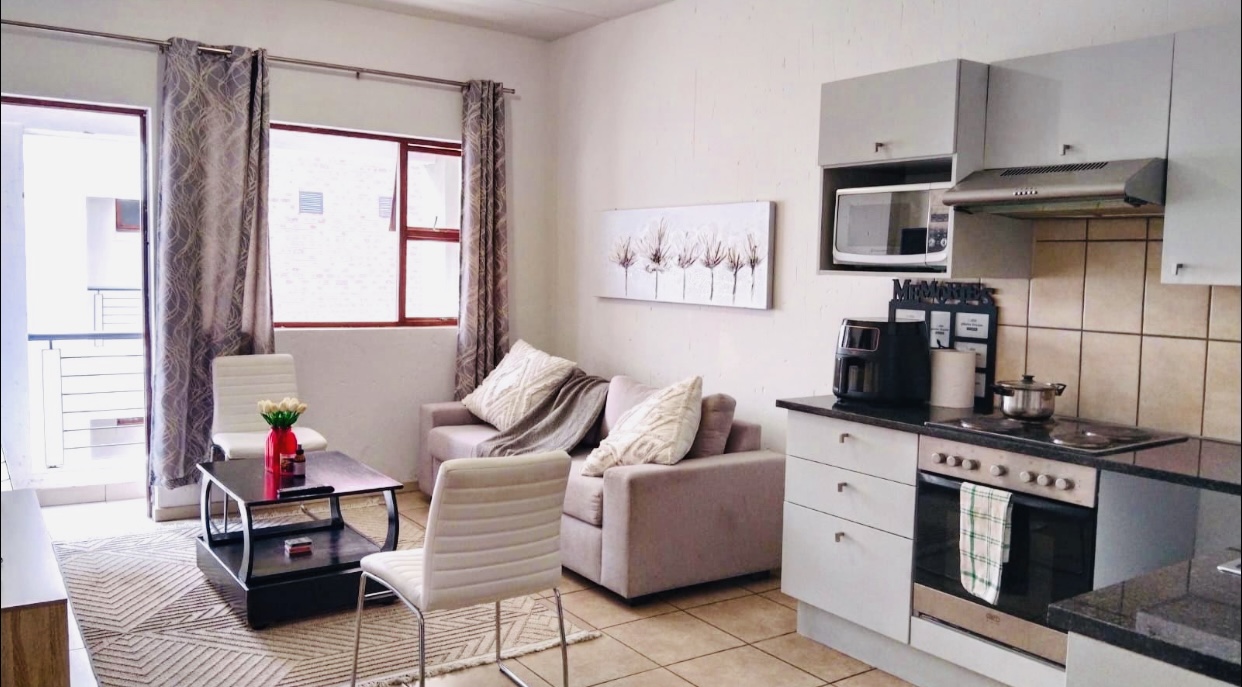 2 Bedroom Apartment / Flat For Sale in Ferndale, Randburg