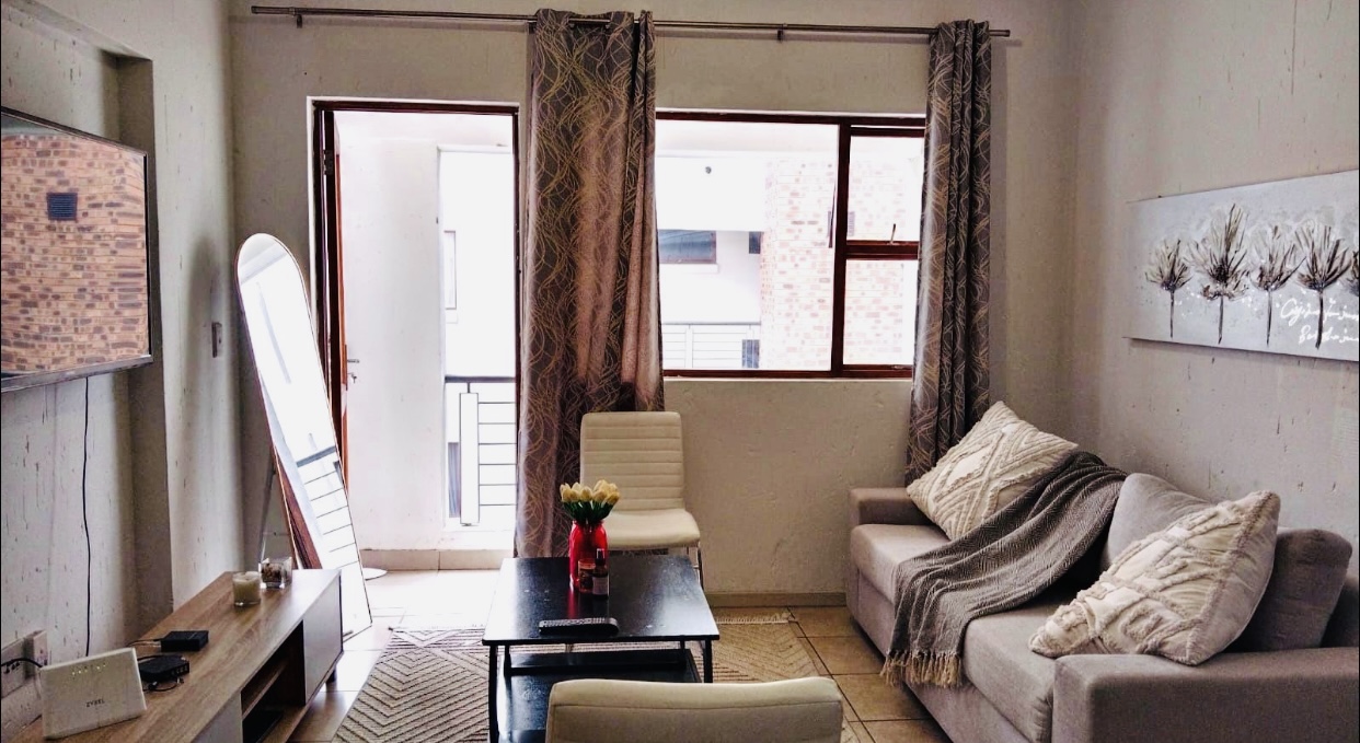 2 Bedroom Apartment / Flat For Sale in Ferndale, Randburg — image 7