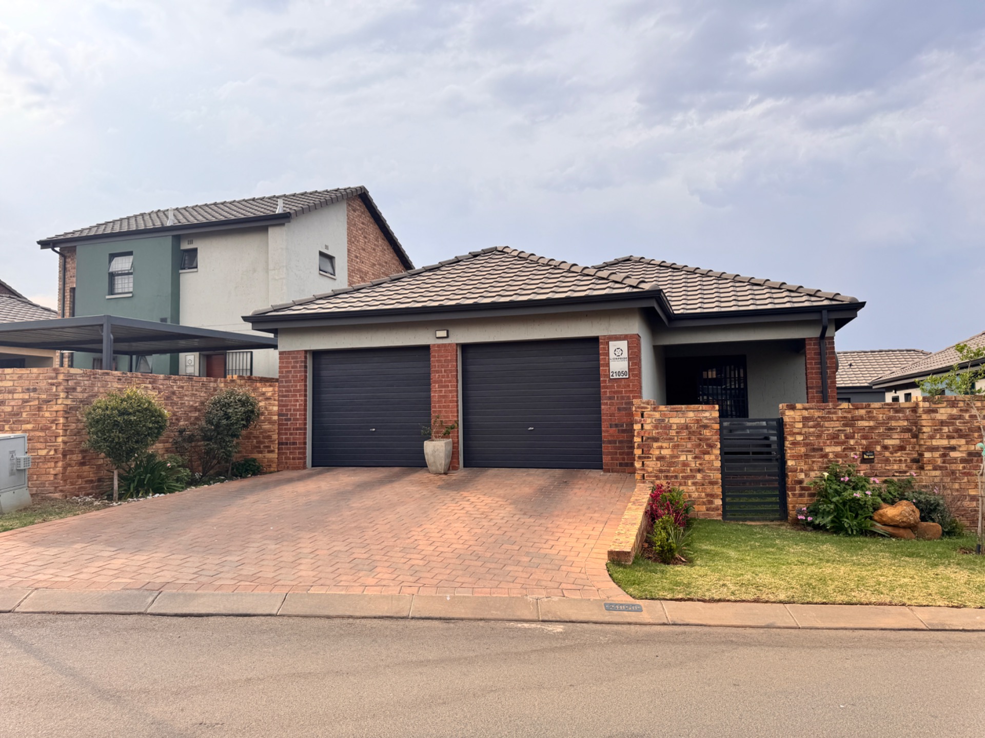 Gated Haven: Prime Living in Lion Pride Lifestyle Estate — image 2