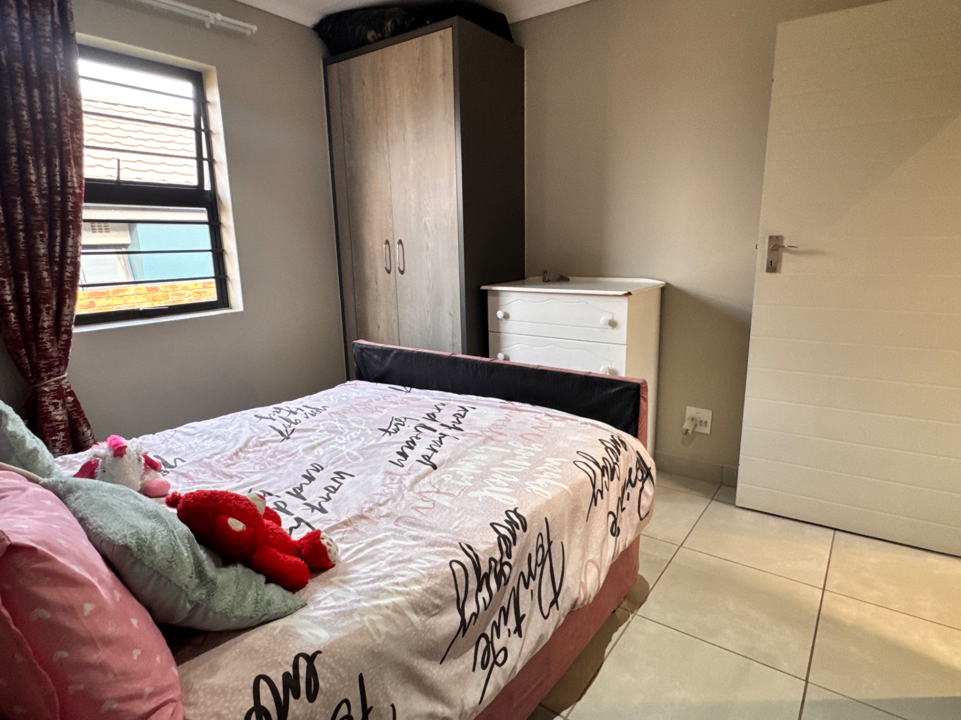 Gated Haven: Prime Living in Lion Pride Lifestyle Estate — image 32