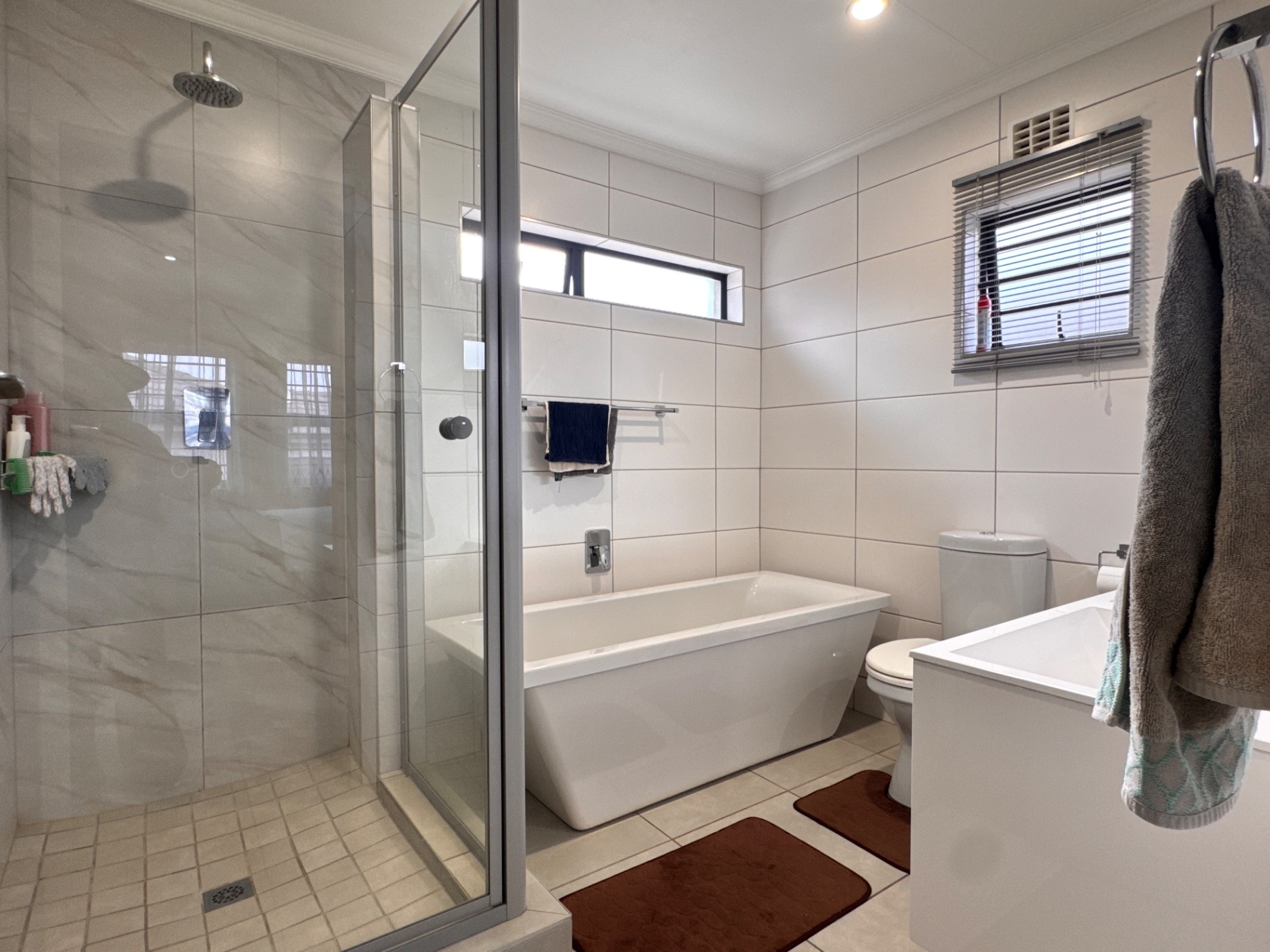 Gated Haven: Prime Living in Lion Pride Lifestyle Estate — image 37