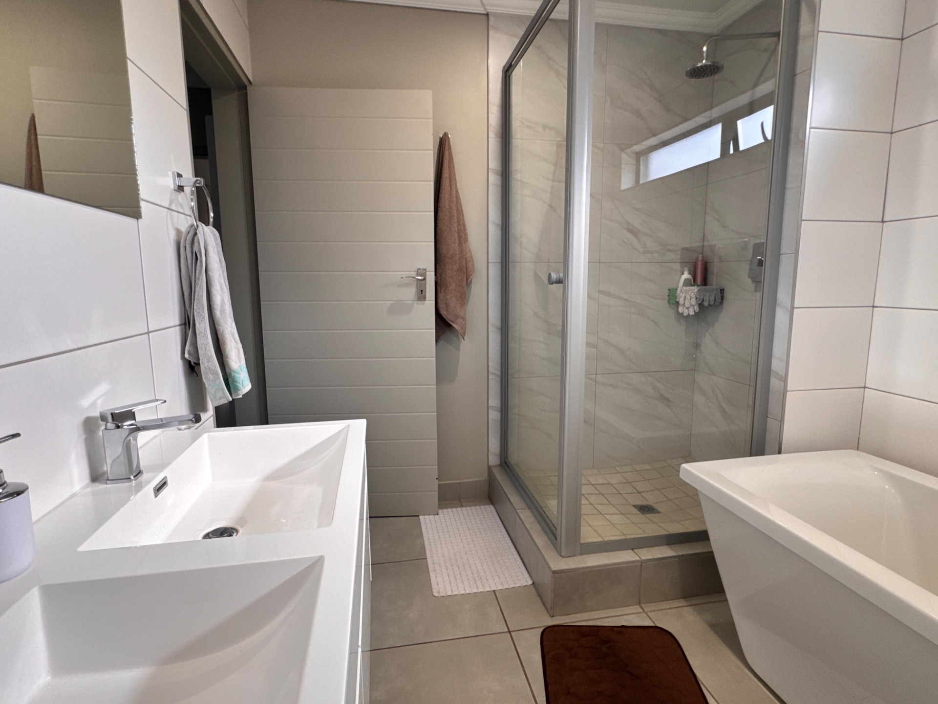Gated Haven: Prime Living in Lion Pride Lifestyle Estate — image 40