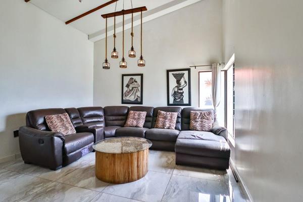 5 Bedroom House For Sale in Helderwyk, Brakpan — image 9