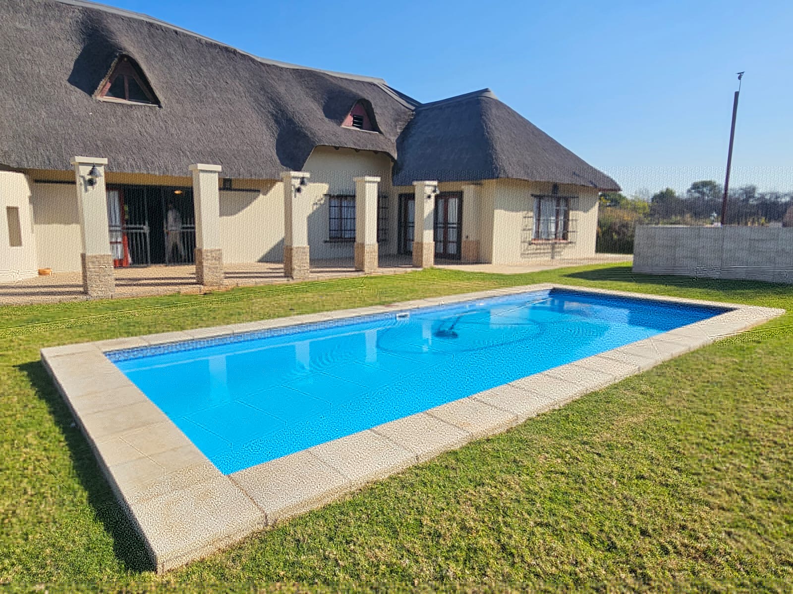 5 Bedroom Smallholding For Sale in Lusthof, Pretoria