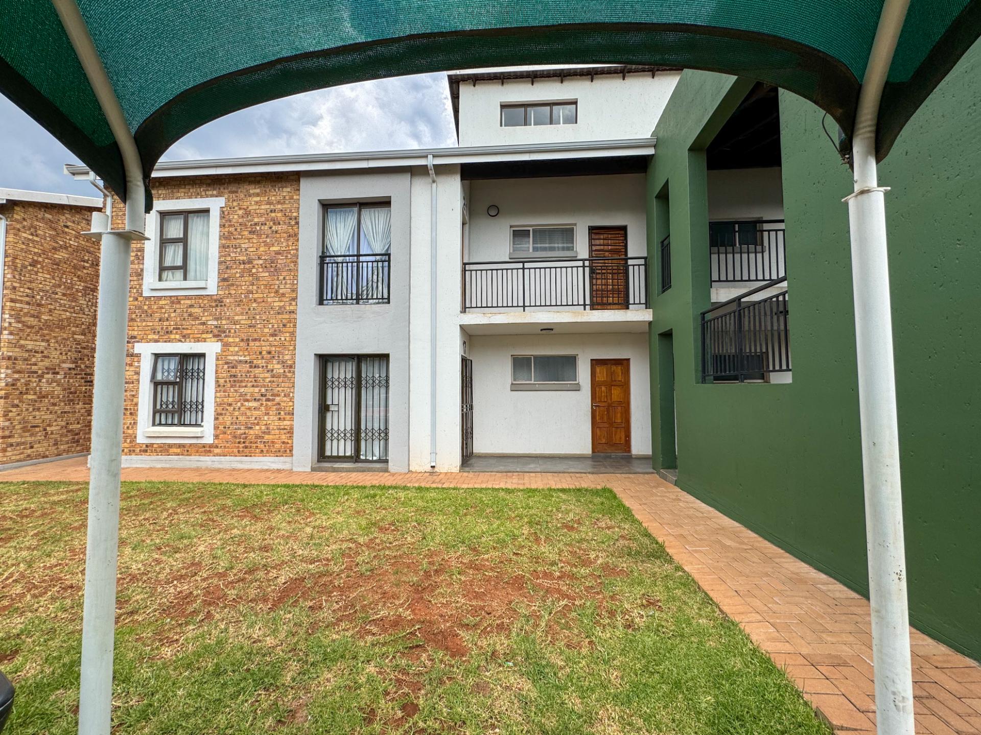1 Protea Glen