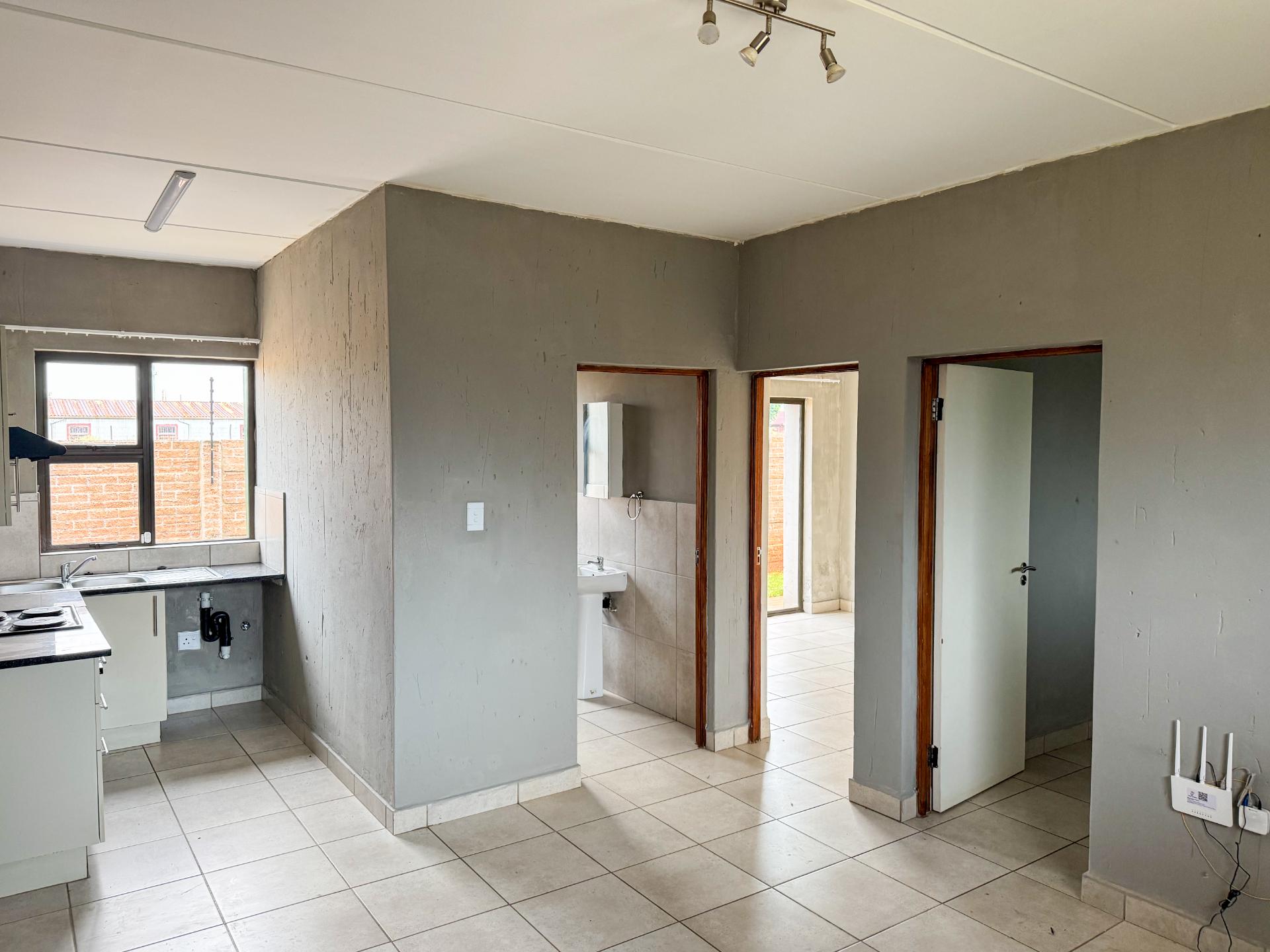 1 Protea Glen — image 3