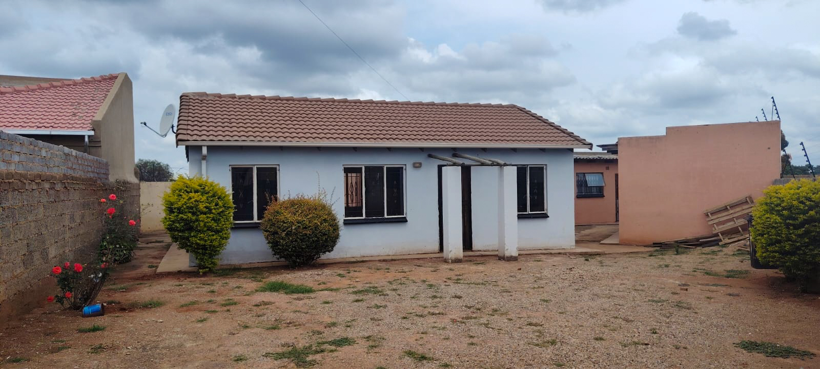 8 Bedroom House For Sale in Protea Glen, Soweto