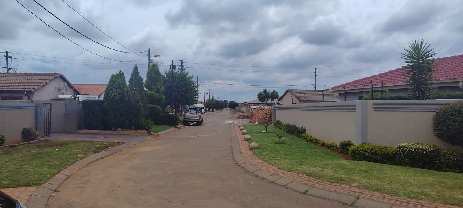 8 Bedroom House For Sale in Protea Glen, Soweto — image 20