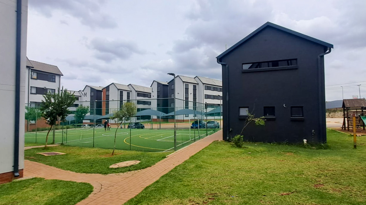 1 Jabulani — image 3