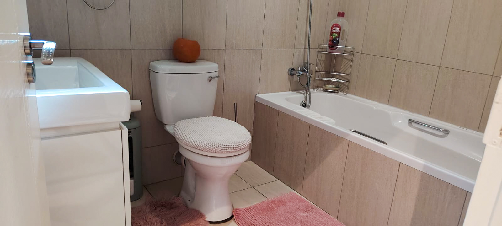 4 Bedroom House For Sale in Bordeaux, Randburg — image 15