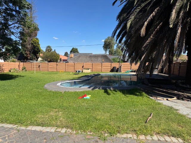 Dual-Income Alberton Home with Pool, Yard & Bachelor Unit — image 24