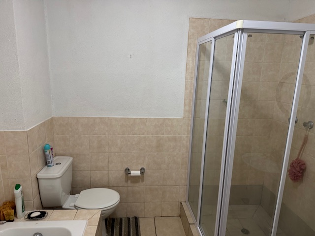1 Bedroom Apartment / Flat For Sale in Willowbrook, Roodepoort — image 17