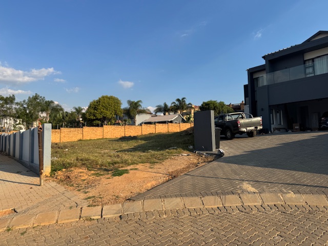 Vacant Land / Plot For Sale in Ruimsig Country Estate, Krugersdorp — image 8