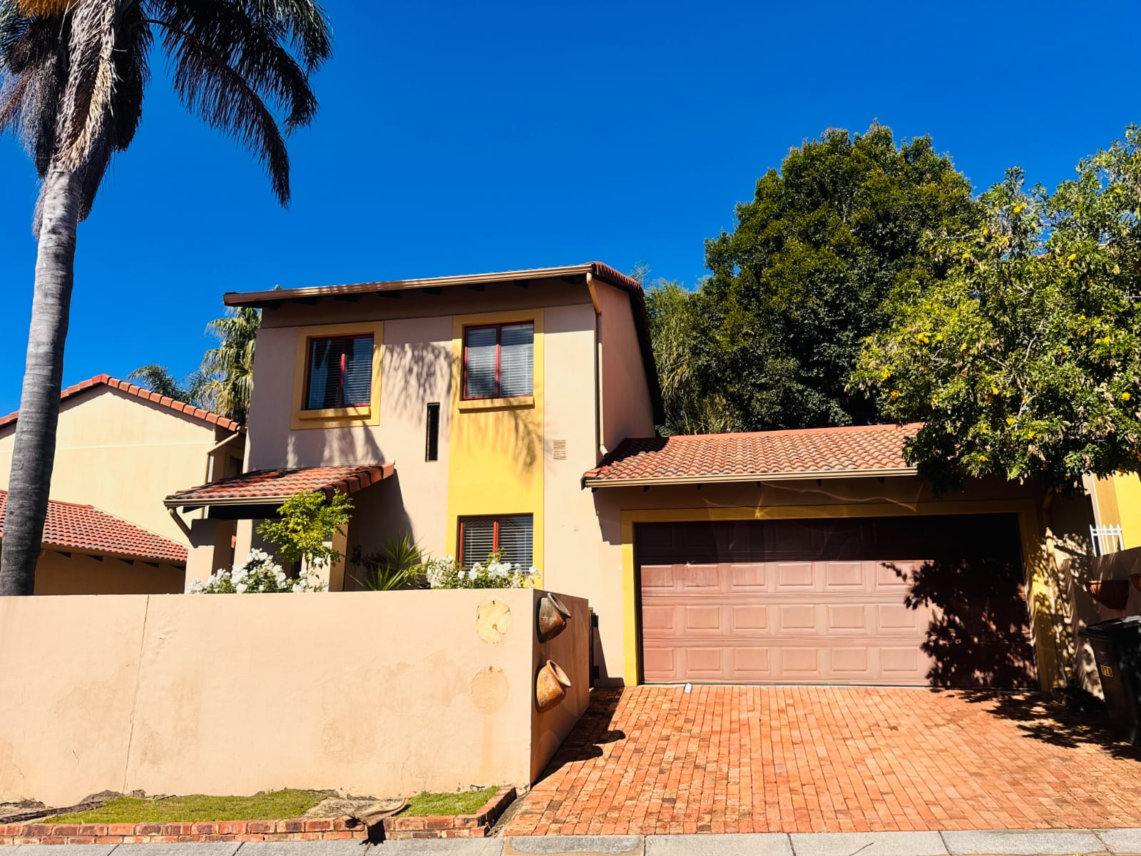2 Bedroom Duplex For Sale in Willowbrook, Roodepoort — image 2