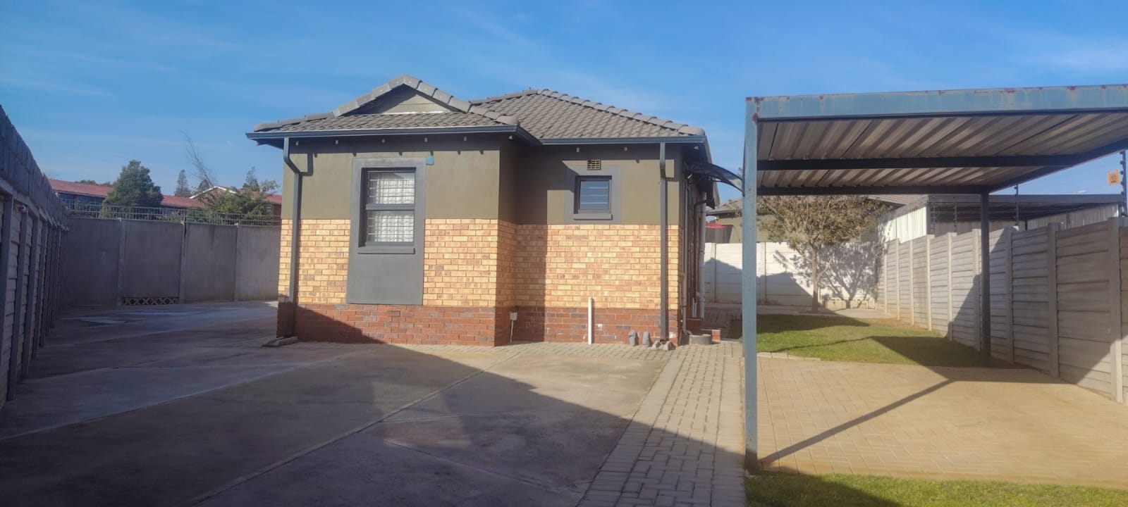2 Bedroom House For Sale in Mindalore, Krugersdorp