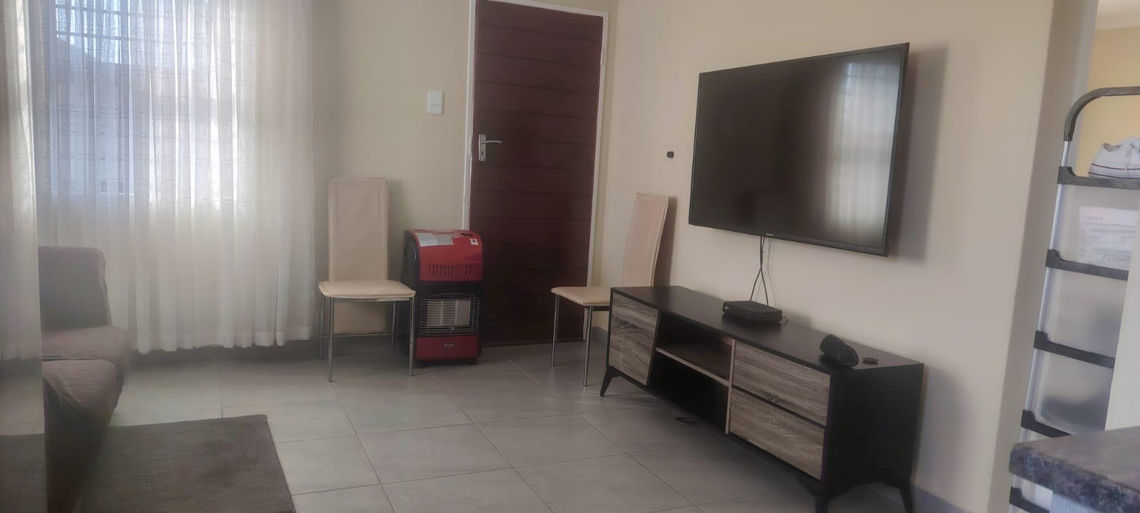 2 Bedroom House For Sale in Mindalore, Krugersdorp — image 6